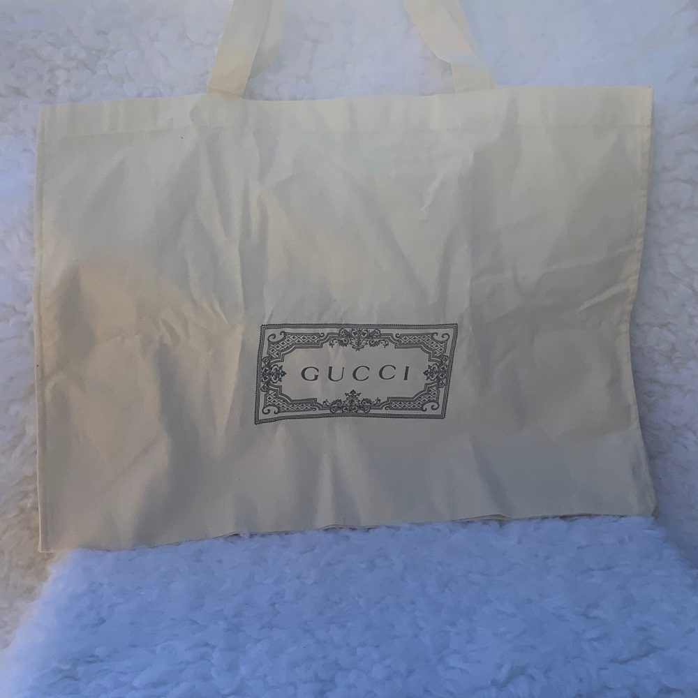 Gucci Light Cream Canvas Tote with Logo  (NEW)